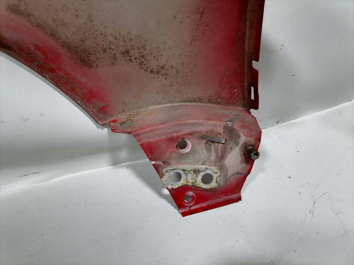 VW Fox original Kotfl&uuml;gel vorn links LY3D Tornadorot Bj.2005